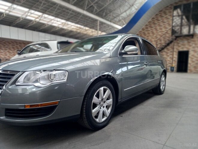 Volkswagen Passat 2006, 195,200 km - 2.0 l - Gəncə