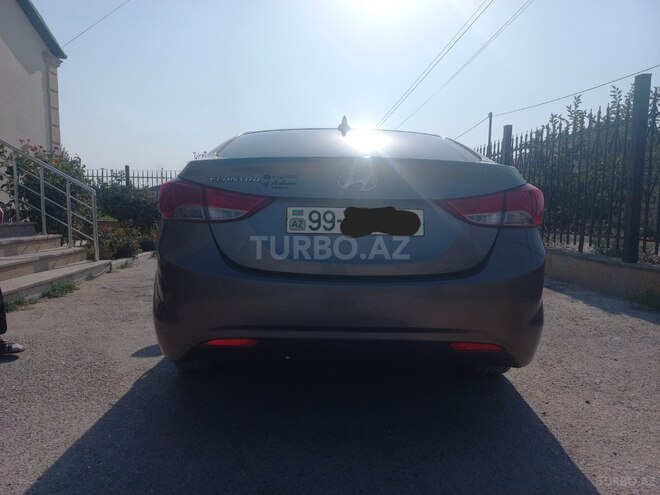 Hyundai Elantra 2011, 3,000,000 km - 1.8 l - Bakı