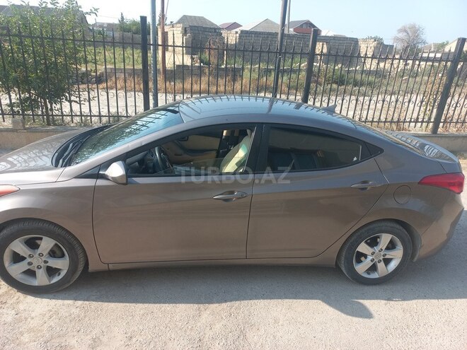 Hyundai Elantra 2011, 3,000,000 km - 1.8 l - Bakı