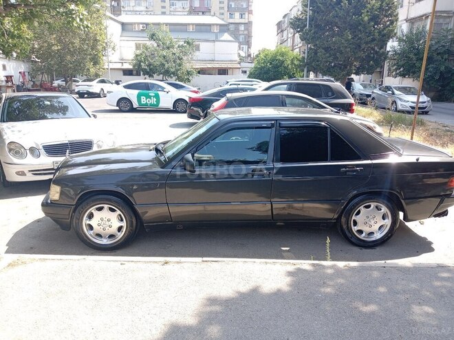 Mercedes 190 1993, 555,555 km - 1.8 л - Bakı