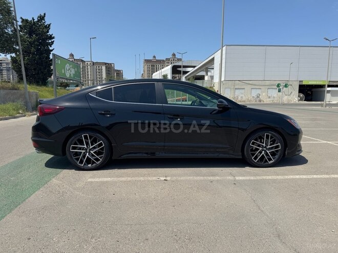 Hyundai Elantra 2019, 103,825 km - 1.6 l - Bakı