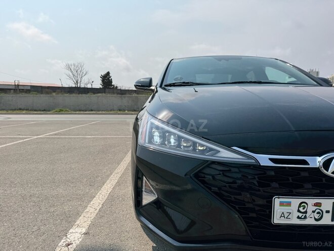 Hyundai Elantra 2019, 103,825 km - 1.6 l - Bakı