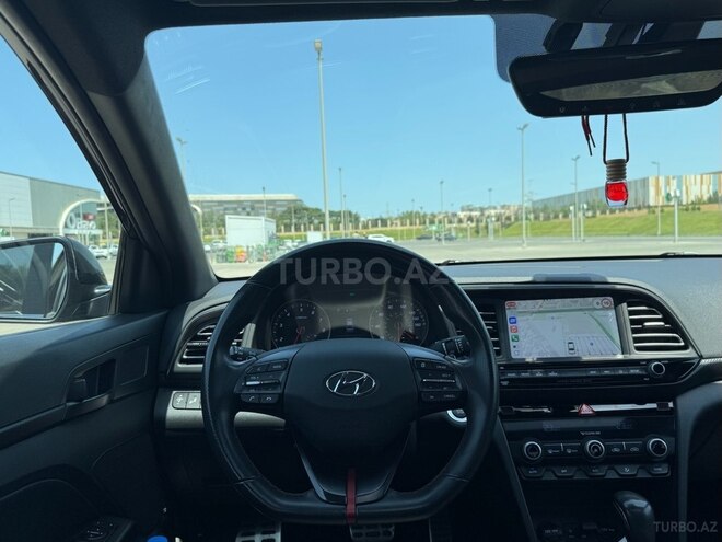 Hyundai Elantra 2019, 103,825 km - 1.6 l - Bakı