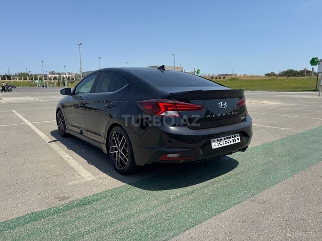 Hyundai Elantra 2019, 103,825 km - 1.6 l - Bakı