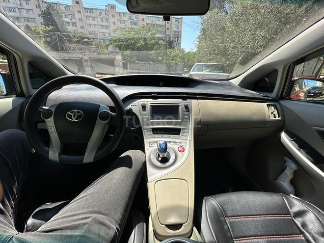 Toyota Prius 2013, 28,000 km - 1.8 l - Bakı