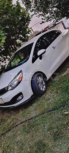 Kia Rio 2011, 200,000 km - 1.6 l - Ucar