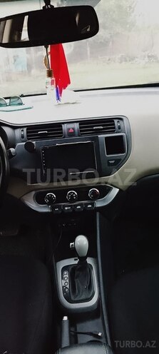 Kia Rio 2011, 200,000 km - 1.6 l - Ucar