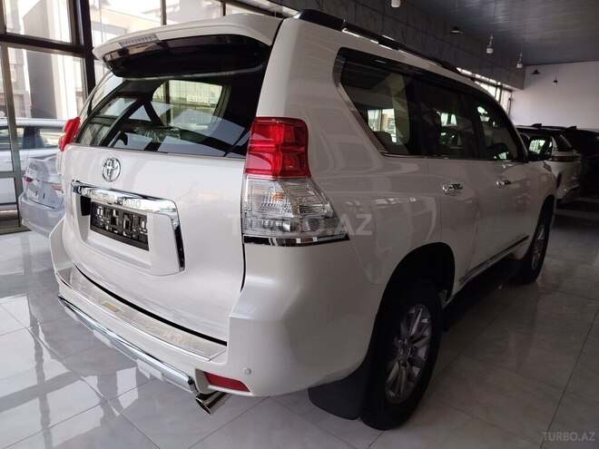 Toyota Land Cruiser Prado 2013, 86,000 km - 2.7 l - Bakı