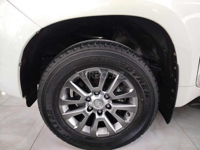 Toyota Land Cruiser Prado 2013, 86,000 km - 2.7 l - Bakı