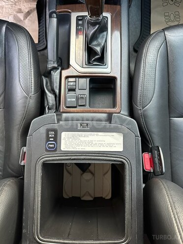 Toyota Land Cruiser Prado 2010, 205,000 km - 2.7 l - Bakı