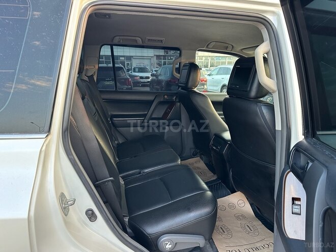 Toyota Land Cruiser Prado 2010, 205,000 km - 2.7 l - Bakı