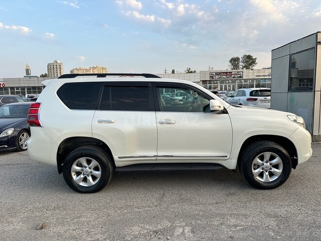 Toyota Land Cruiser Prado 2010, 205,000 km - 2.7 l - Bakı