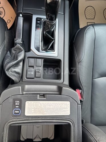 Toyota Land Cruiser Prado 2015, 135,000 km - 2.7 л - Bakı