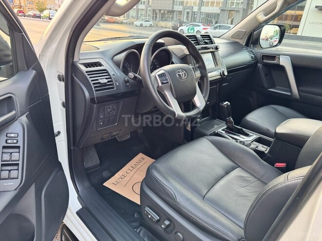 Toyota Land Cruiser Prado 2015, 135,000 km - 2.7 л - Bakı