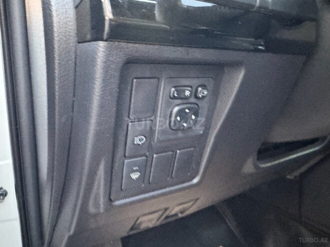 Toyota Land Cruiser Prado 2015, 135,000 km - 2.7 л - Bakı