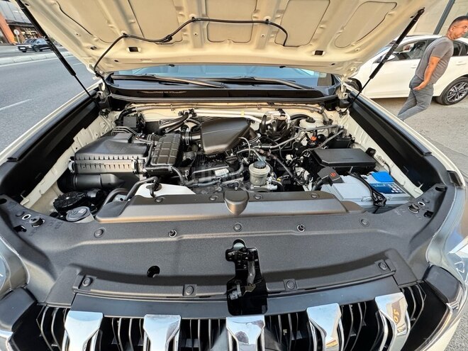 Toyota Land Cruiser Prado 2015, 135,000 km - 2.7 л - Bakı