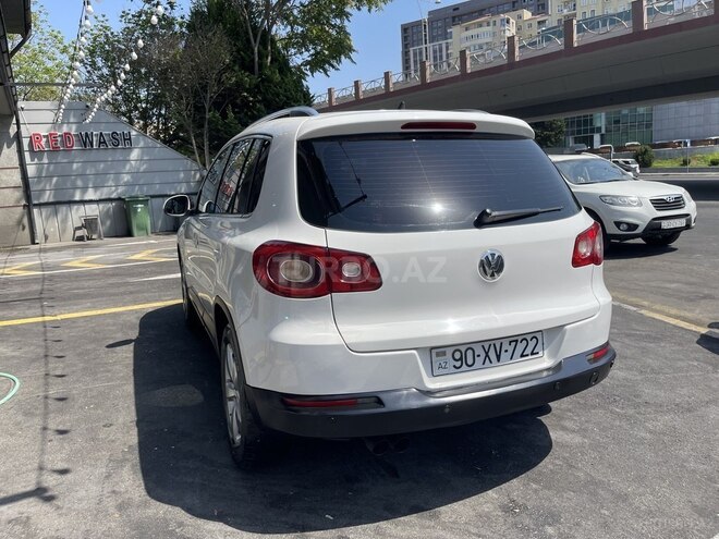 Volkswagen Tiguan 2010, 274,000 km - 2.0 l - Bakı