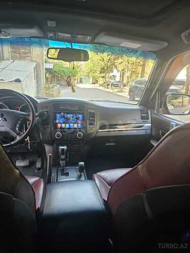 Mitsubishi Pajero 2007, 332,000 km - 3.0 l - Bakı