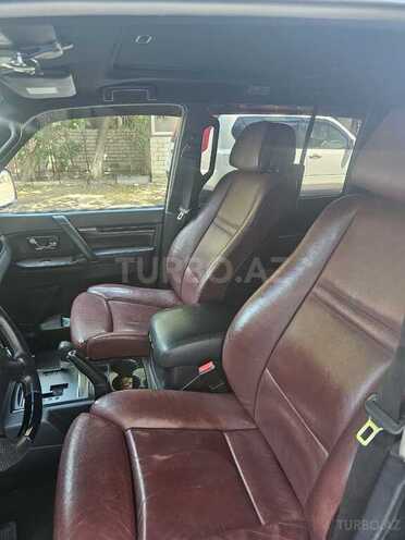 Mitsubishi Pajero 2007, 332,000 km - 3.0 l - Bakı