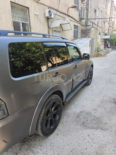 Mitsubishi Pajero 2007, 332,000 km - 3.0 l - Bakı