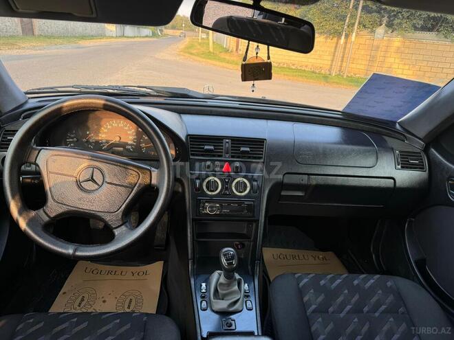Mercedes C 180 1998, 421,000 km - 1.8 l - Balakən
