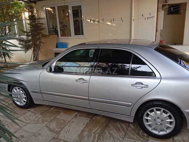 Mercedes E 240 2000, 495,704 km - 2.4 l - Bakı