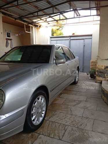 Mercedes E 240 2000, 495,704 km - 2.4 l - Bakı
