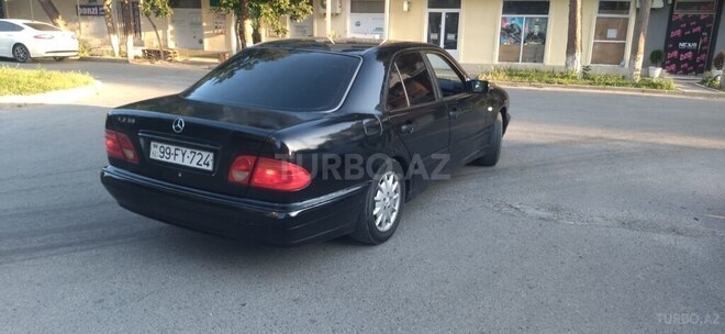 Mercedes E 230 1997, 259,542 km - 2.3 l - İsmayıllı