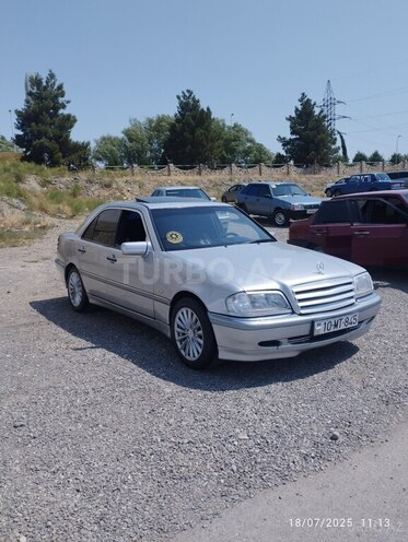 Mercedes E 240 1997, 560,000 km - 2.4 l - Ağcabədi