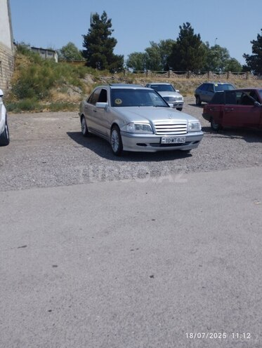 Mercedes E 240 1997, 560,000 km - 2.4 l - Ağcabədi
