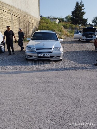 Mercedes E 240 1997, 560,000 km - 2.4 l - Ağcabədi