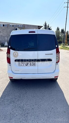 Renault Dokker 2018, 200,000 km - 1.6 l - Biləsuvar