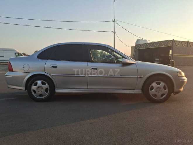 Opel Vectra 1999, 410,000 km - 1.8 l - Bakı