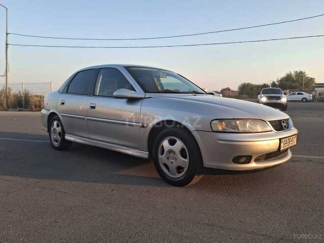 Opel Vectra 1999, 410,000 km - 1.8 l - Bakı