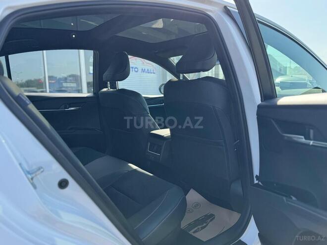 Toyota Camry-4