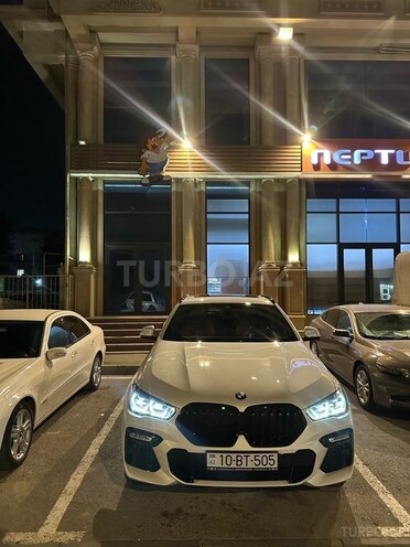 BMW X6 2020, 62,000 km - 3.0 л - Bakı