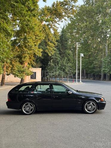 Mercedes C 240 1997, 365,000 km - 2.4 l - Mingəçevir