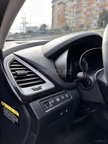 Hyundai Santa Fe 2017, 155,000 km - 2.0 л - Bakı