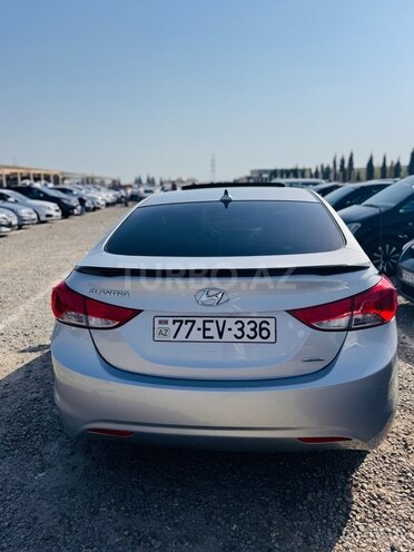 Hyundai Elantra 2010, 250,092 km - 1.8 l - Qazax