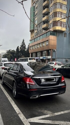 Mercedes E 350 e 2018, 86,000 km - 2.0 л - Bakı