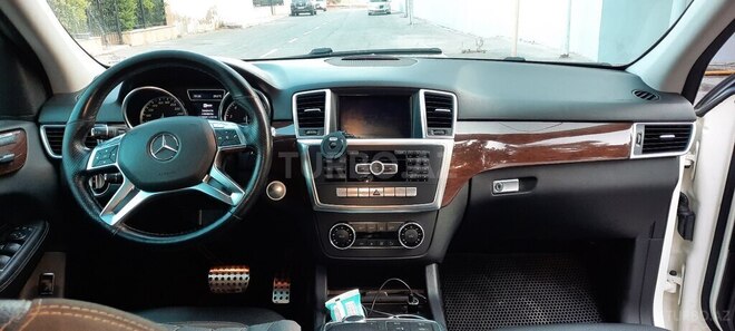 Mercedes ML 350 2012, 195,000 km - 3.5 l - Bakı
