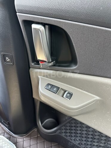 Kia Carnival 2024, 2,200 km - 1.6 l - Bakı