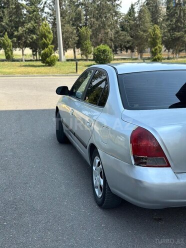 Hyundai Elantra 2002, 378,000 km - 2.0 l - Şirvan