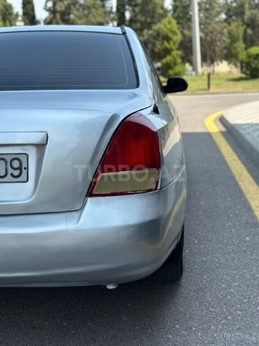 Hyundai Elantra 2002, 378,000 km - 2.0 l - Şirvan