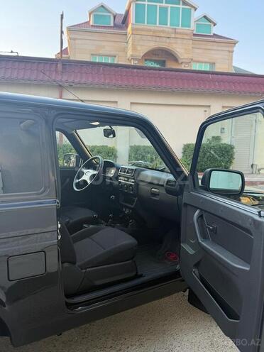 LADA (VAZ) Niva 2025, 2,700 km - 1.7 л - Bakı