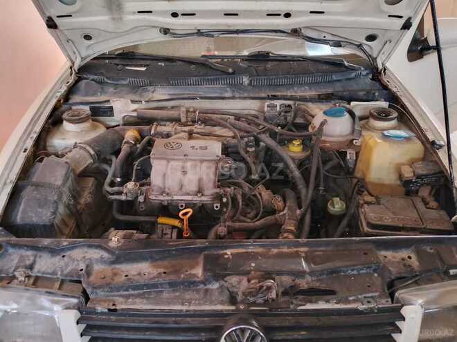 Volkswagen Polo 1998, 160,000 km - 1.6 л - Gəncə