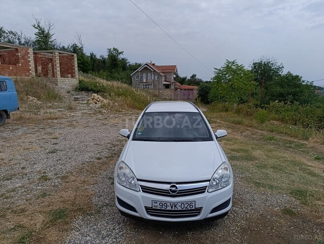 Opel Astra 2008, 295,179 km - 1.4 l - Qusar