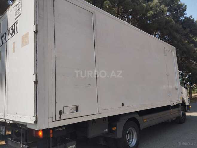 Mercedes Atego 1218 2009, 200,000 km - 4.3 л - Biləsuvar