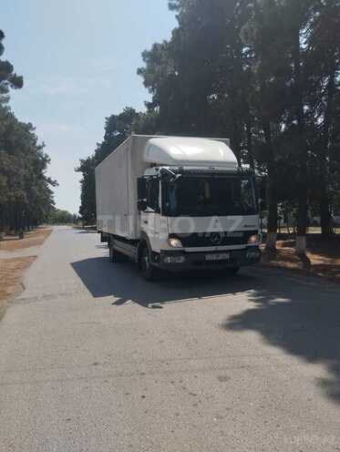 Mercedes Atego 1218 2009, 200,000 km - 4.3 л - Biləsuvar