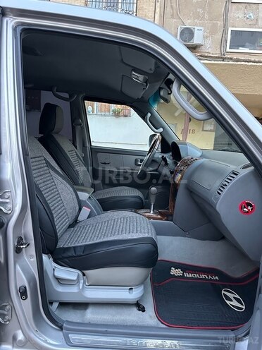 Hyundai Terracan 2004, 308,000 km - 2.9 л - Bakı